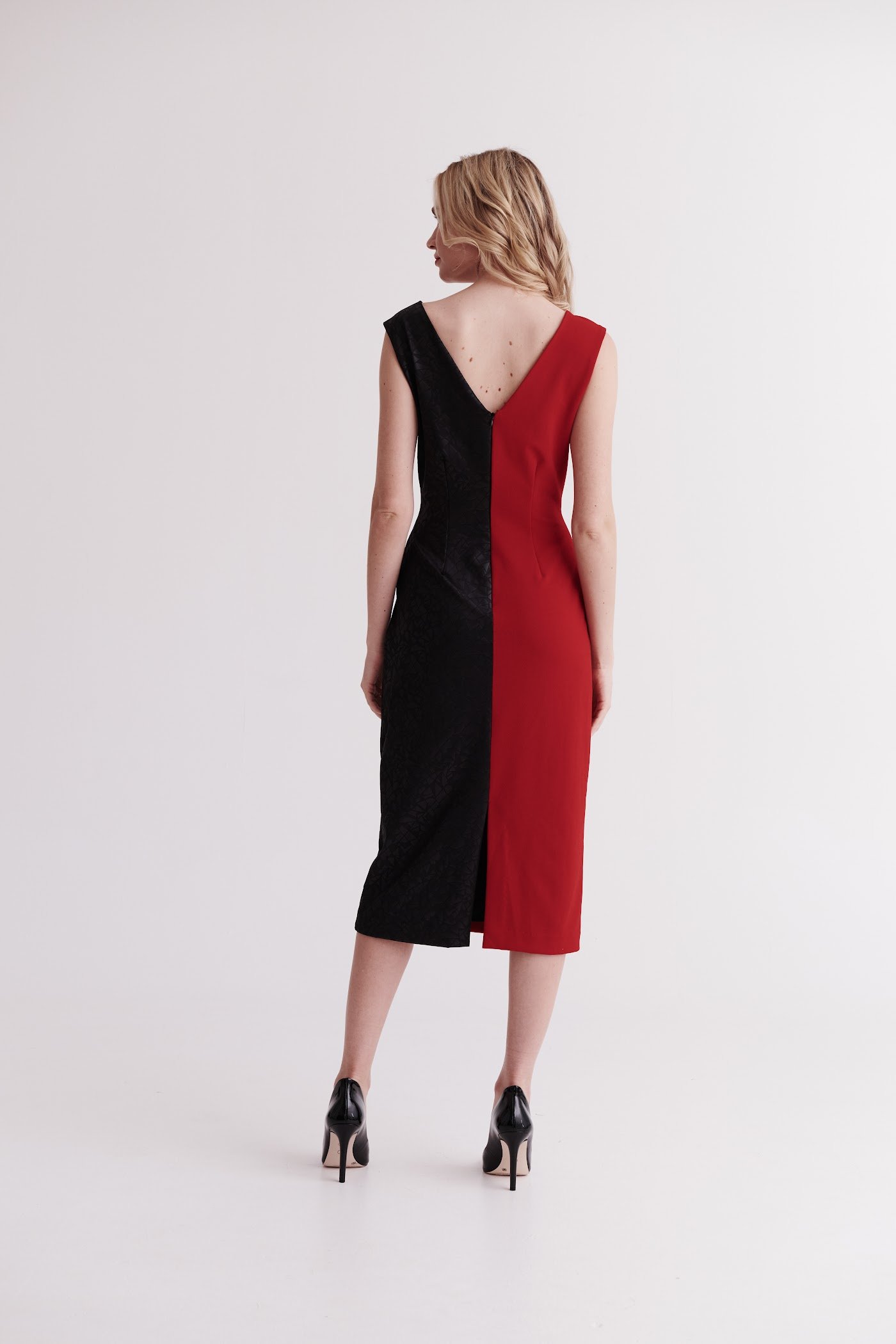 Triangle Sheath Dress - Image 4